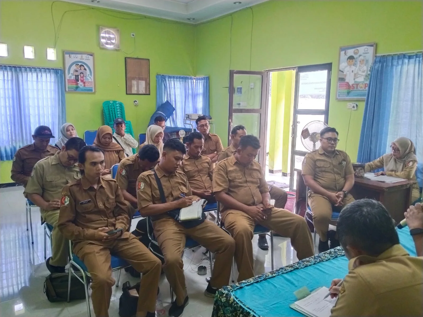 Rapat Dinas Pemerintah Desa se-Kecamatan Sukosewu Bahas Sinergi dan Evaluasi Pemerintahan Desa (2)