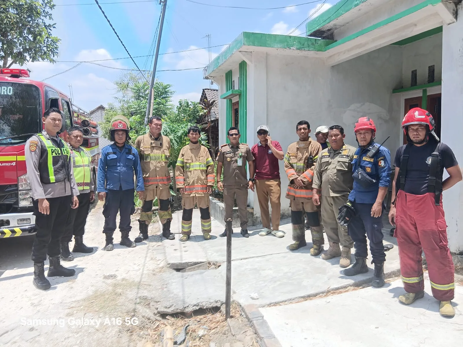 Lagi, Kebakaran Rumpun Bambu di Desa Pacing Kecamatan Sukosewu (3)