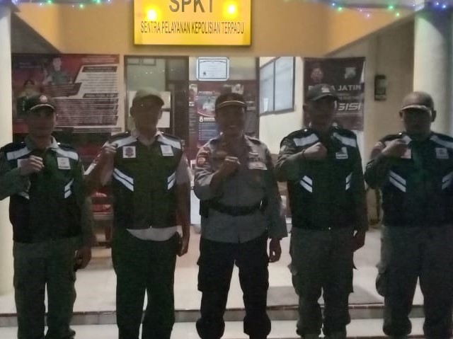 Sinergitas Forkopimca Kecamatan Sukosewu Dalam Pengamanan Malam Tahun Baru 2022