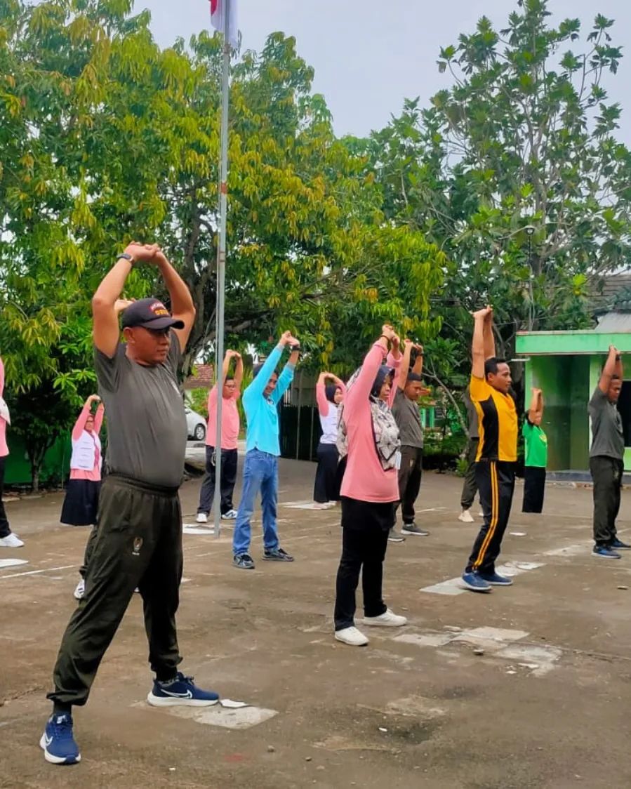 Senam Bersama dan  Skrining Penyakit Tidak Menular (PTM)