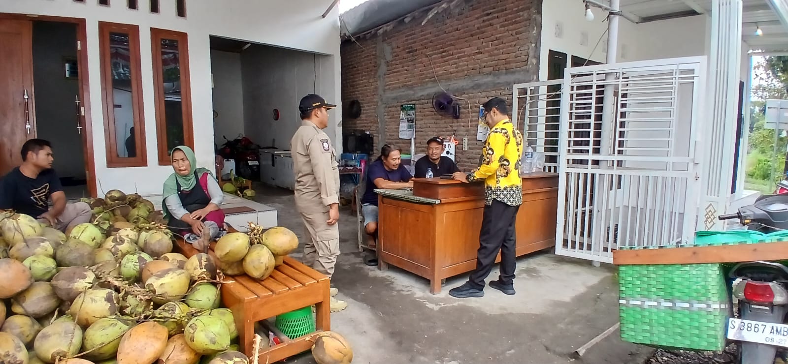 Trantib Tindaklanjuti Aduan Masyarakat